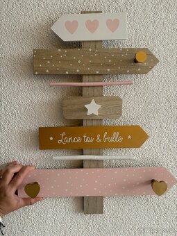 Detská knižnica a vešiak - 6