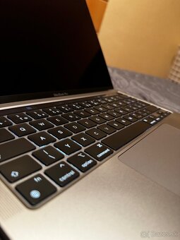 MacBook Pro 13” M1 256GB Apple TOP Stav - 6
