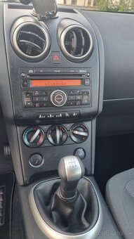 Nissan Qashqai 1.6i - 6