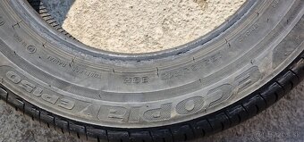 185/65 R15 Bridgestone - 6