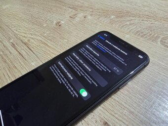 Iphone 11 128gb plnefunkcny ma len bezne znamky pouzivania a - 6