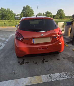Predám Peugeot 208 1.2l 44.000km - 6