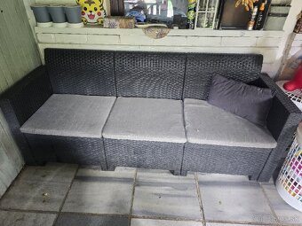 ZÁHRADNÝ RATANOVY NÁBYTOK - komplet 220€ - 6