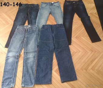 Balik oblecenia vel. 130-146 a topanky 36-39 - 6