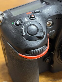 Nikon D810 + MB-D14 - 6