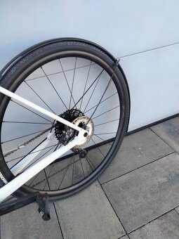 Specialized Sirrus 4.0 carbon vel."L" - 6