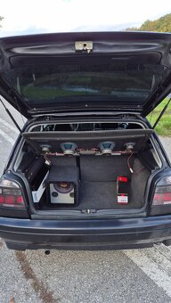 Volkswagen Golf mk3 - 6