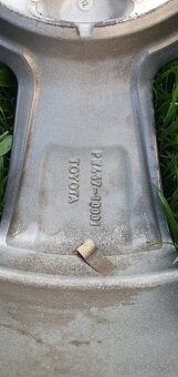 originál alu Toyota R17 + zimné pneu 215/60/17 - 6