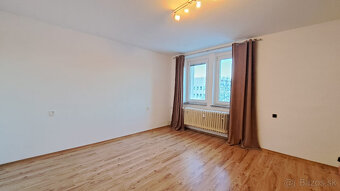 Prenájom 4-izbového bytu v lukratívnej časti Popradu - 6