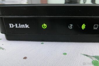 Router D-Link DIR-600 . - 6