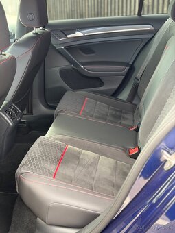 Volkswagen Golf GTI Performance 7.5 - 6