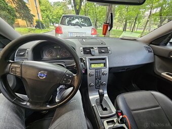 Predám Volvo V50 Aut,2.0D, 100kW, 2009 - 6