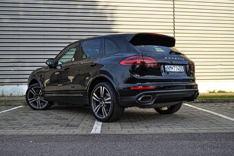 Porsche Cayenne Diesel Platinum Edition II FL - 6