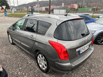 Peugeot 308sw 1.6i - 6