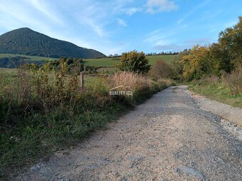 Exkluzívne na predaj pekný rekreačný pozemok 4002 m2, Horný - 6