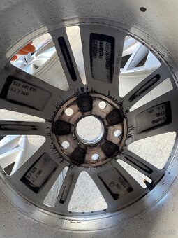 5x112 r17 škoda - 6