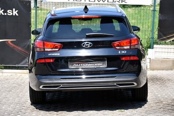 Hyundai i30 CW Kombi 1.5 T-GDI BENZÍN Family SR 2022 DPH - 6