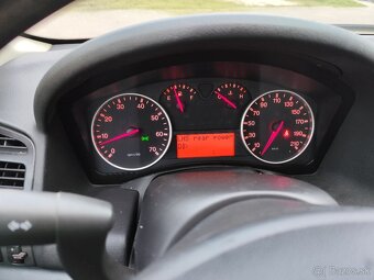 Fiat Croma 1,9 JTD STK/EK  -  NOVÁ - 6