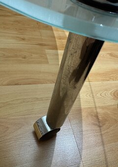 Sklenený konferenčný stolík - 6