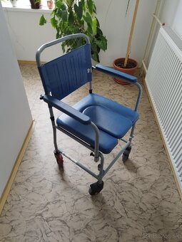 Elektrická polohovacia posteľ pre ležiaceho pacienta - 6