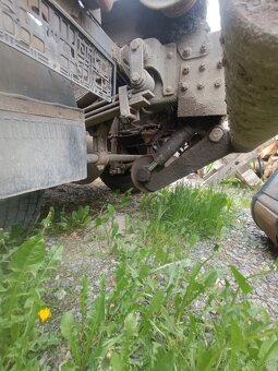 Predám Volvo hákovy nosič fl612 - 6