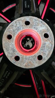 Elektrony na predaj - 6