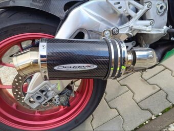 Aprilia RSV 4 RF APRC 148kw - 6