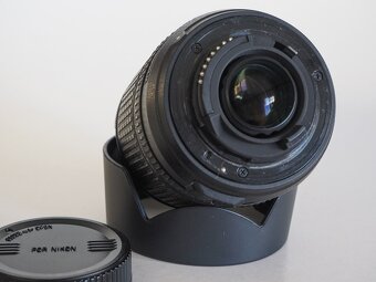 Nikon DX AF-S Nikor 18-135mm. - 6