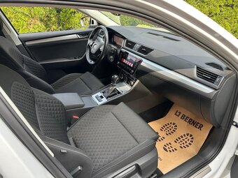 Superb Combi 2,0 TDI 110kw Virtual LED Top stav - 6