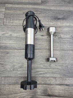Tyčový mixer Elektrolux - 6