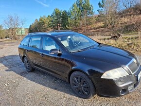 Škoda Octavia Combi 2.0 TDI RS - 6