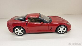 1:18 CHEVROLET CORVETTE C6 - 6