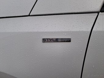 Peugeot 308 SW 1.2 PureTech S&S Style E6.2 EAT8 - 6