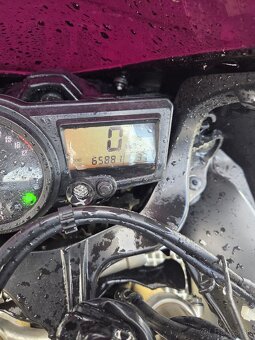 Suzuki gsxr 600 k4 - 6