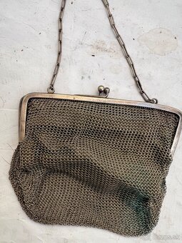 Starozitna vintage kovova kabelka zaujimava z kovovych kruzk - 6
