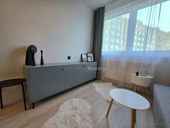 NA PREDAJ PEKNÝ 1 - IZBOVÝ BYT NA ULICI KRIVÁ, KOŠICE - JUH - 6