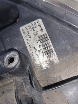 Predne svetla Peugeot 207  - 6