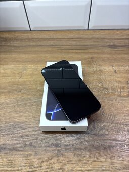 iPhone 16 PRO 256GB - 93% batéria - 6