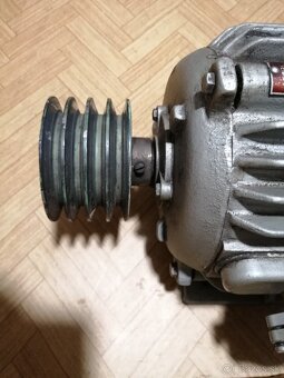 Elektromotor 4kw 1365ot /min, 400V. - 6