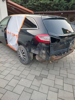 Predám Ford Mondeo MK4 combi - 6