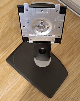 Monitor Dell U2713HM, 2560x1440 - 6