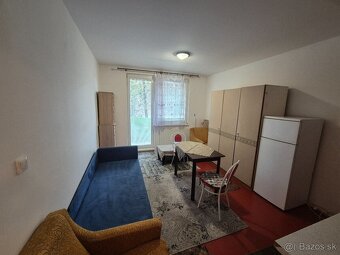 Na predaj útulná garzónka s balkónom - Komárno - 6