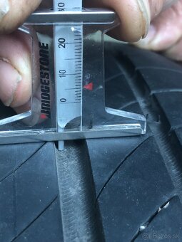 Predám letnú sadu Michelin 215/65 R17 - 6