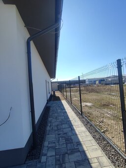 Predávame 4.izb. rodinný dom v obci Horná Streda - 6