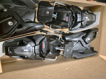 Head SUPERSHAPE E-MAGNUM SW + PRD 12 GW 25/26 - 6