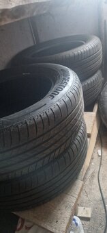 Dridgestone 215/60 R17 letné - 6