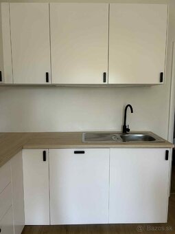Kuchynská linka - 6