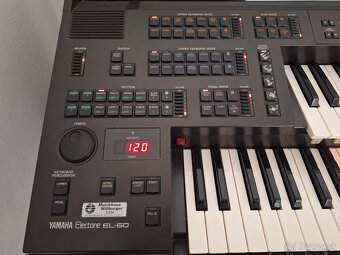 Elektronický orgán YAMAHA - 6