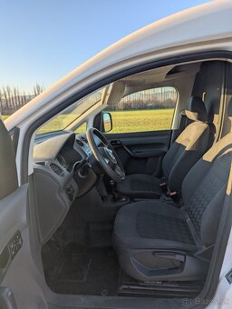 VW Caddy 1.6 TDI - Navigácia, klíma, vyhrievané sedačky - 6