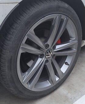 Volkswagen CC 2.0 TDI BMT 103 kW, r.v. 2015 – TOP STAV - 6